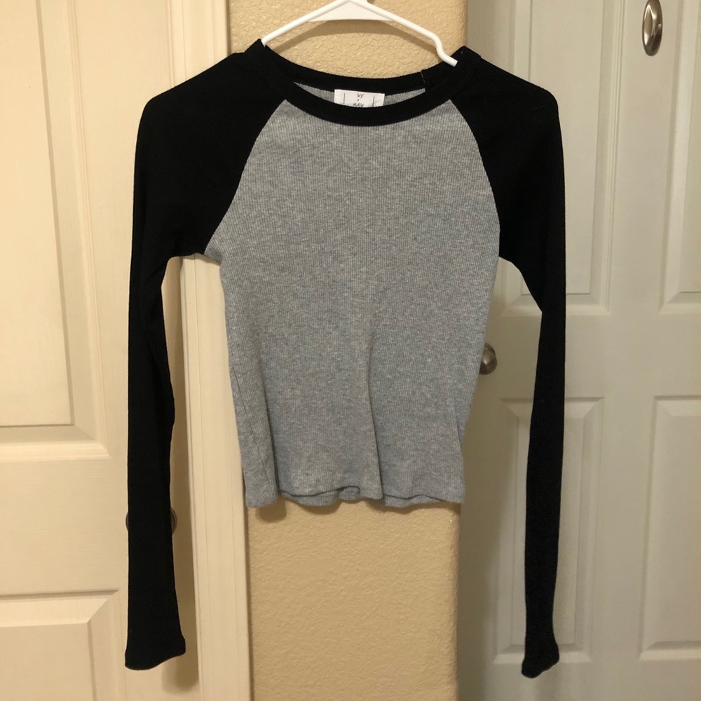 Ribbed Long Sleeve Crop Top